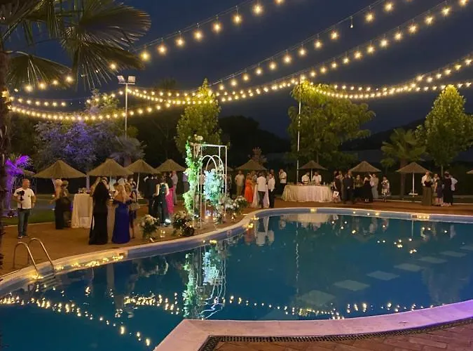 Park Ashik * Ljaknasi