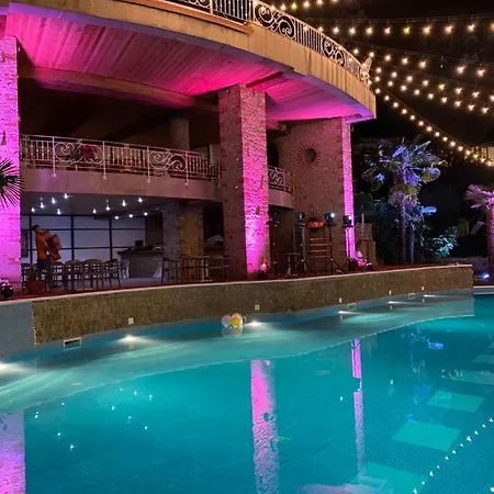 אתר נופש Park Ashik *